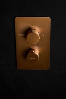 Встраиваемый смеситель для душа Boheme Cell 134-3-BRB 3-х проходной термостатический брашированная бронза